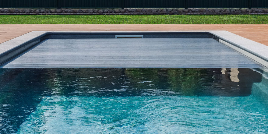 Spécialiste de la couverture de piscine